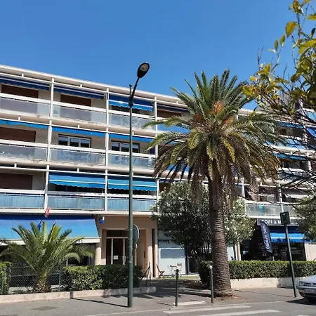 Apartment Olbus Riquier, Stylish And Bright Apt, Wifi *