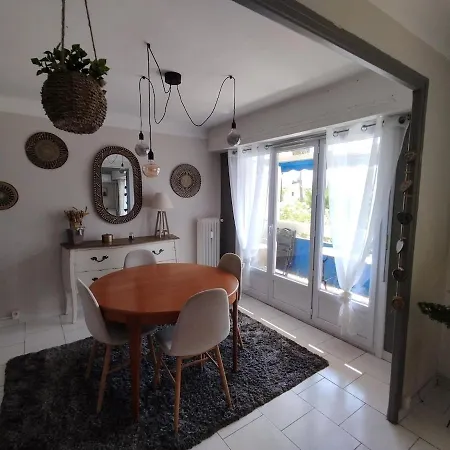 Appartement Olbus Riquier, Stylish And Bright Apt, Wifi