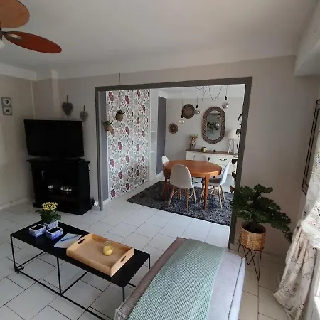 Olbus Riquier, Stylish And Bright Apt, Wifi * Hyères